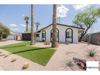 Building Photo - Unveil Your Dream Home in Scottsdale - Ful...