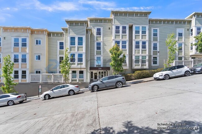 Building Photo - 2250 24th St