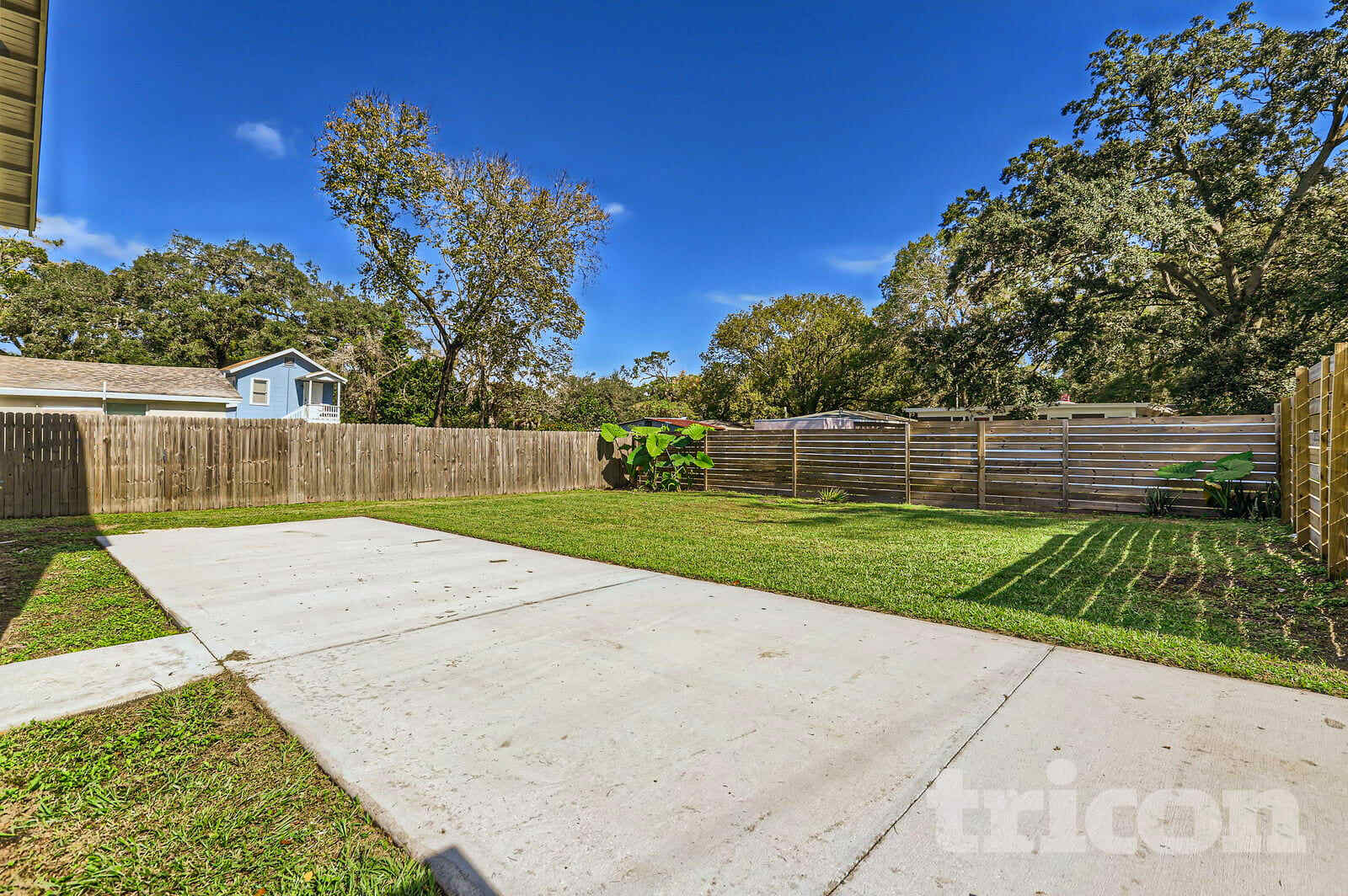 Building Photo - 7703 N Huntley Ave