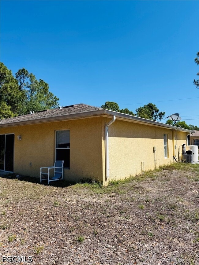 Building Photo - 4743 14th St SW