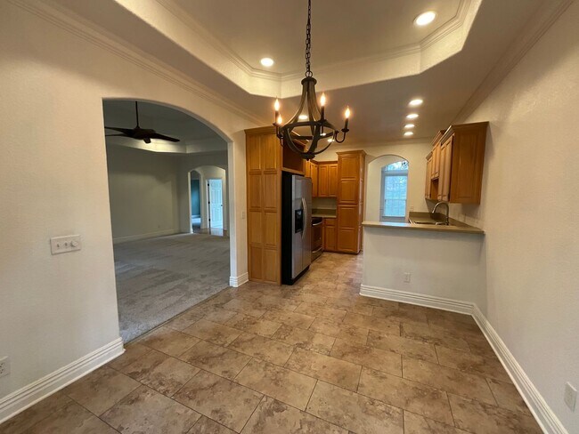 Building Photo - Spacious 4 Bedroom 2 bathroom House in Bella Vista READY FOR RENT *LIMITED OFFER