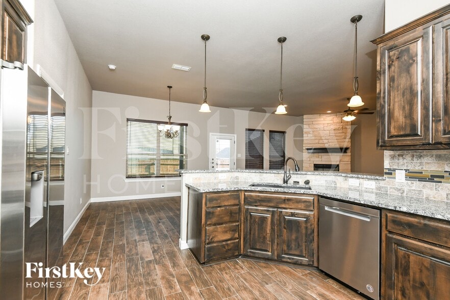 Building Photo - 208 McKittrick Ln