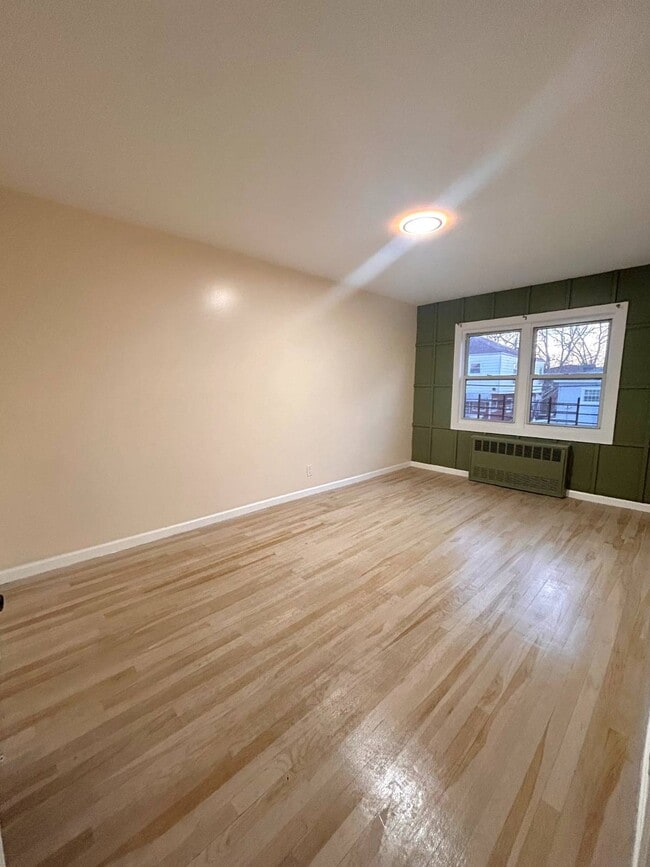 Building Photo - 1316 East 100th Street