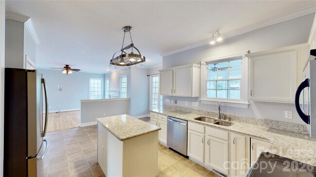 Building Photo - 7819 Red Oaks Trail
