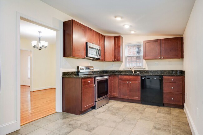 Building Photo - A GEM IN RIVERDALE HEIGHTS!