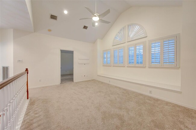 Building Photo - 13515 N Tracewood Bend