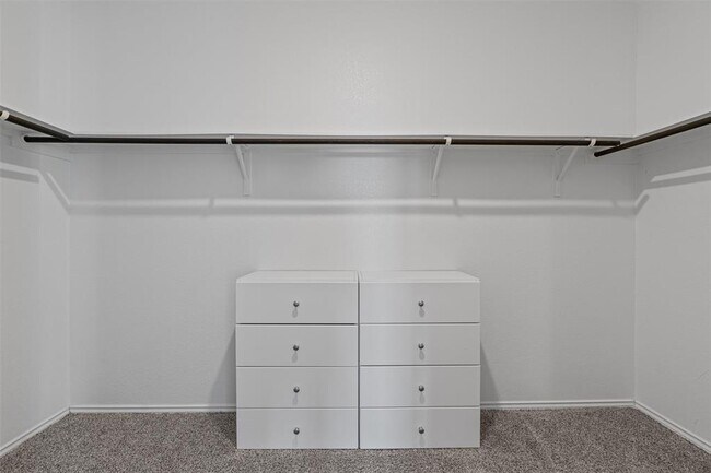 Building Photo - 321 Arnage Dr