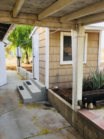 Building Photo - 39455 CA-79