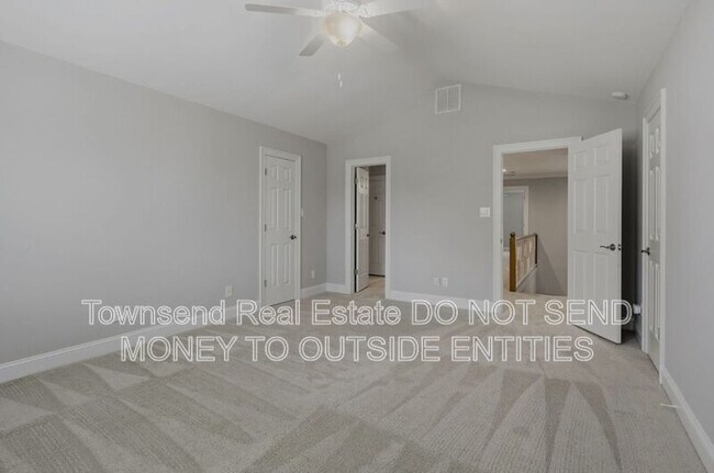 Building Photo - 200 Litchfield Pl