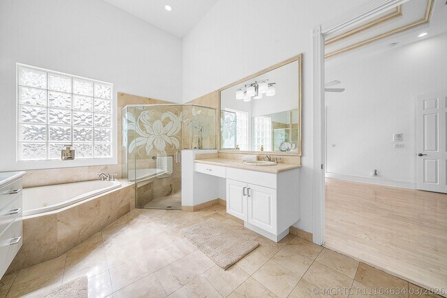 Building Photo - 6412 San Michel Way