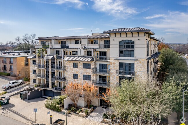 Primary Photo - Park West Residences
