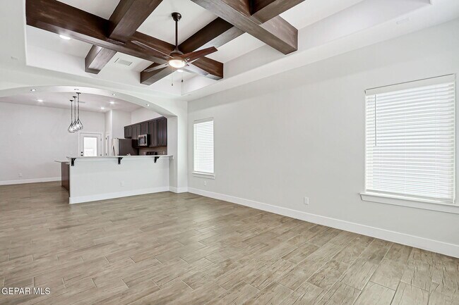 Building Photo - 14937 Tierra Fortaleza Ave