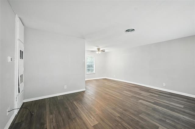 Building Photo - 128 Vandenburg Dr