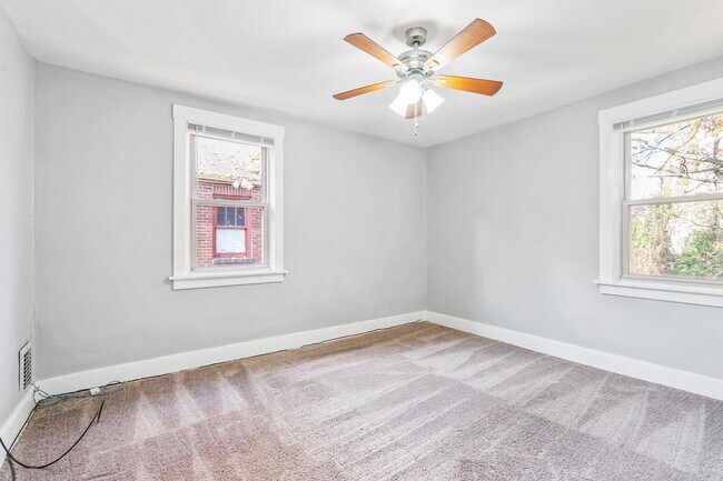 Building Photo - 2043 Boggs Ave