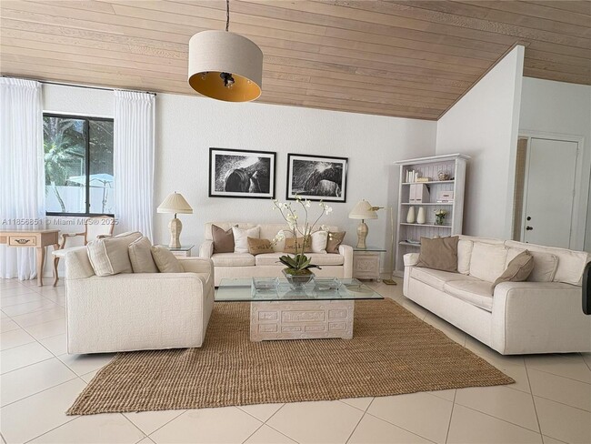 Building Photo - 2538 Windsor Way Ct