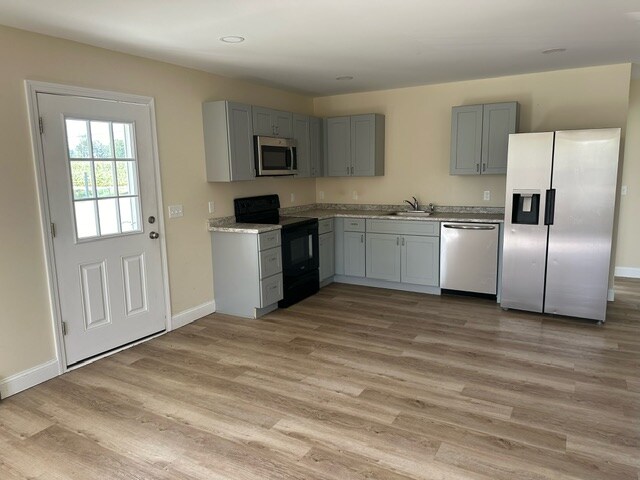 Building Photo - 6 Mcnall Rd