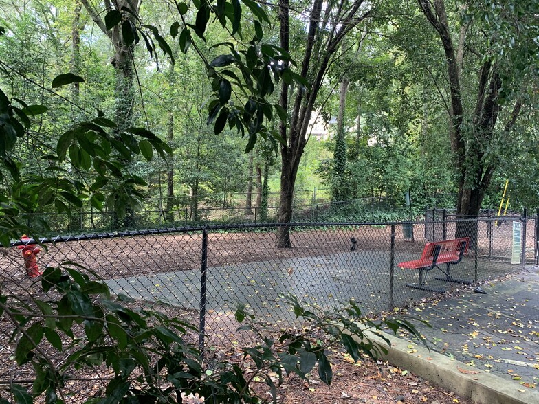 Dog park - 6940 Roswell Rd