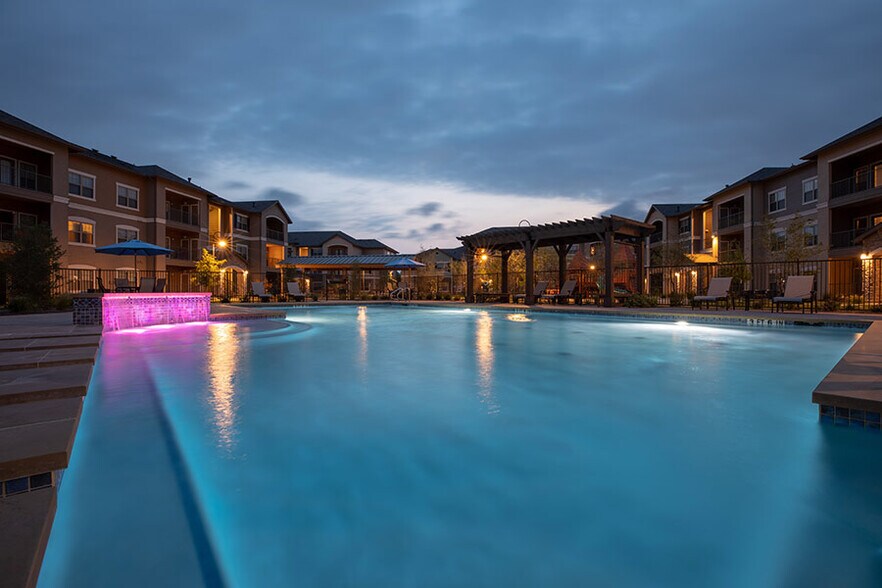 Cypress Creek at Wayside Drive Apartment H... 14220 S Wayside Dr