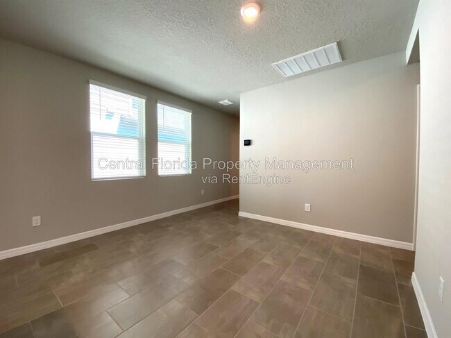 Building Photo - 3122 Bella Vista Dr