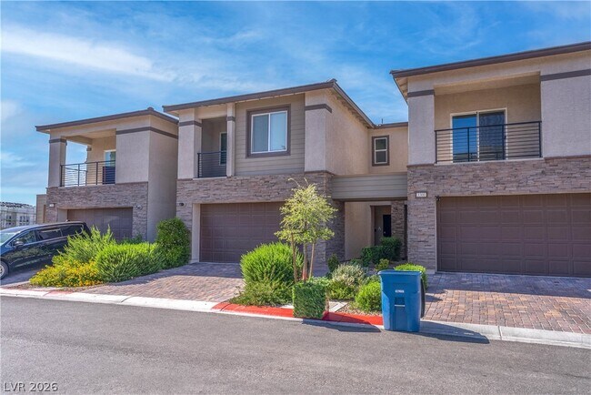 Building Photo - 3302 Viola Hls Ave