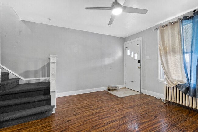 Building Photo - 1740 N Felton St