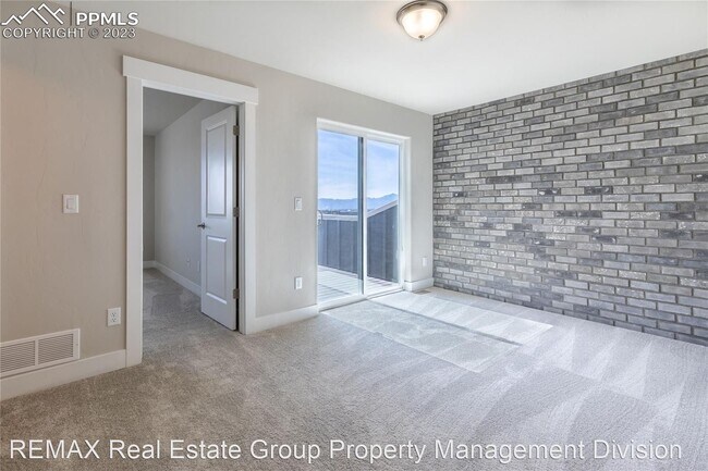 Building Photo - 3 br, 3.5 bath House - 7674 Almond Wood Lp