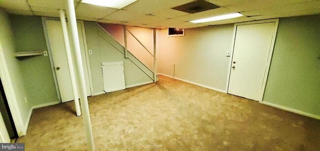 Building Photo - 16 Craftsman Ct