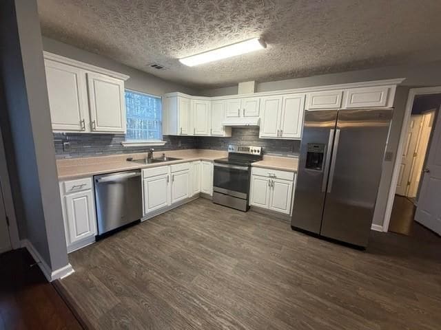 Building Photo - 70 Kenzi Way SW