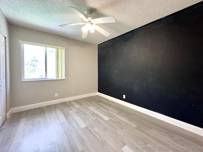 Building Photo - 1118 Fosters Mill Dr