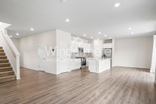 Building Photo - * COMING SOON 09/09/2025* LIberty Lake 4 b...