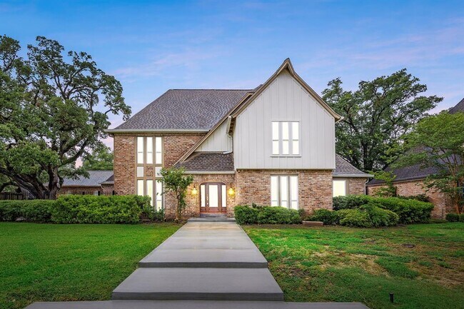 Primary Photo - 15726 Walkwood Dr