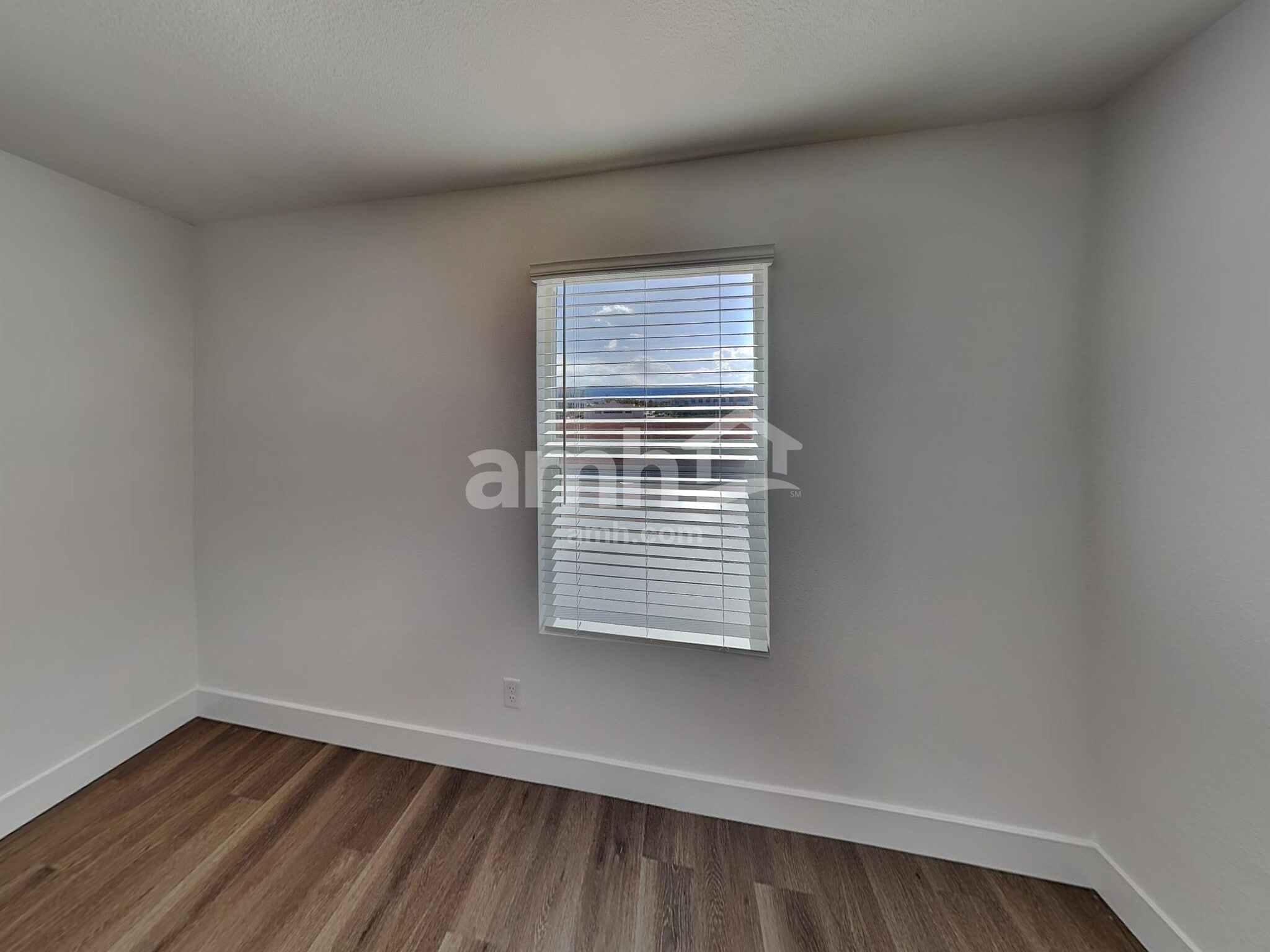 Building Photo - 10085 Abilene St