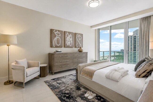 Building Photo - 3100 N Ocean Dr