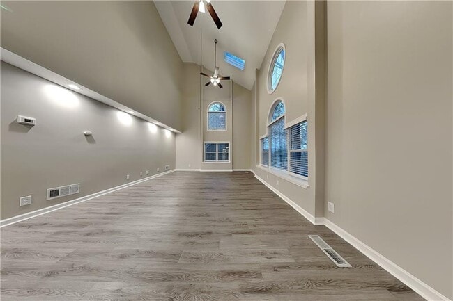 Building Photo - 3720 Ted's Cove