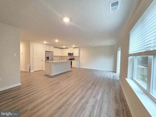 Building Photo - 1105 Albritton Ln