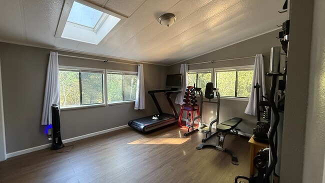 Building Photo - 5280 Old French Town Rd