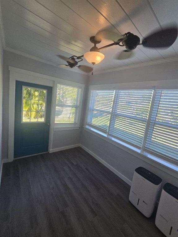 Building Photo - 107 29th St