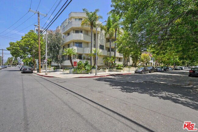 Building Photo - 8559 Alcott St