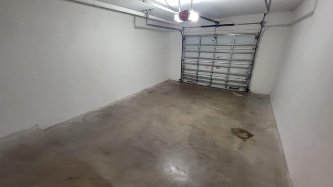 Building Photo - 4197 N Haverhill Rd