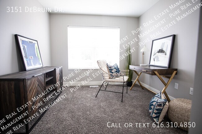 Building Photo - 3151 DeBruin Dr