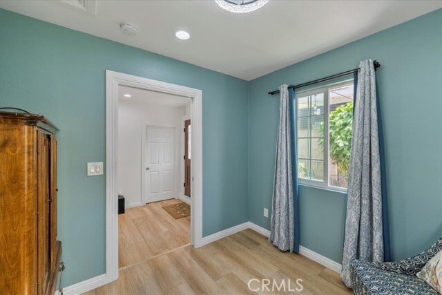 Building Photo - 665 Larimore Ave