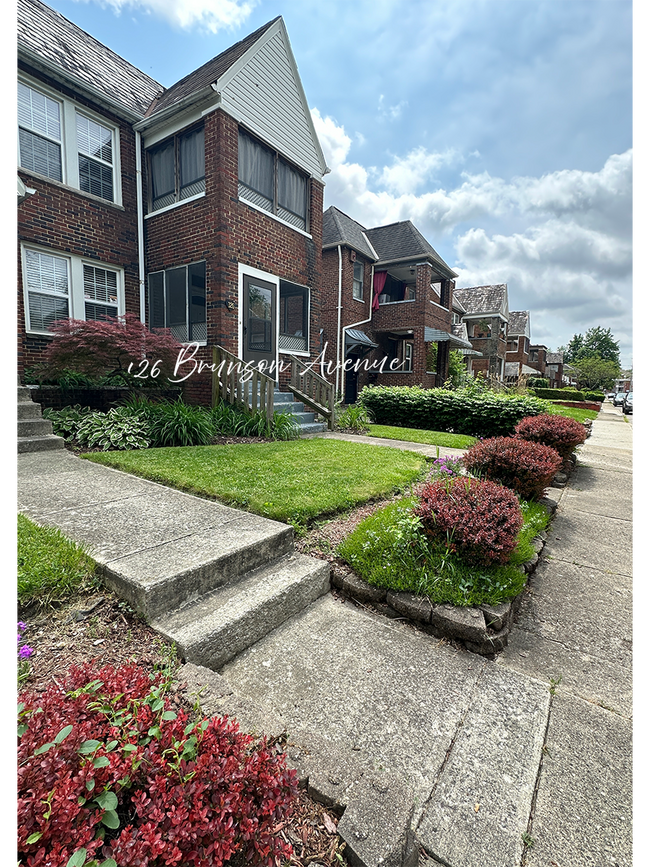 Primary Photo - 126 Brunson Ave