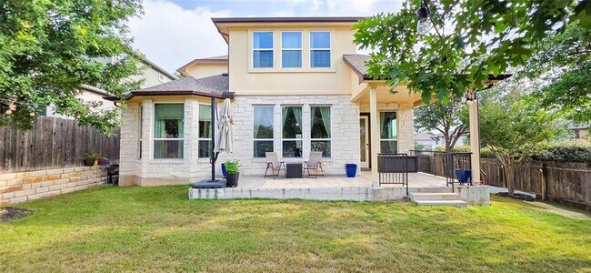 Building Photo - 6701 Serlio Dr