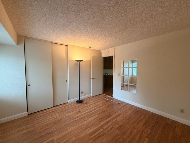 Building Photo - $4,600 | 4 Bed 2.5 Bath Available in Milpitas, CA!