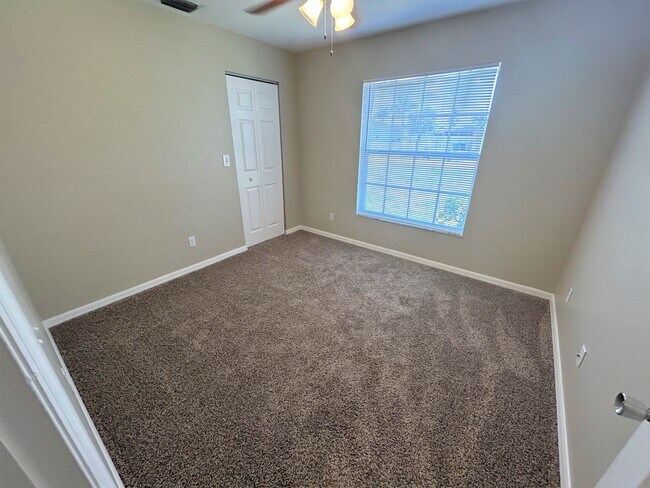 Building Photo - 1027 SW 9th Ct