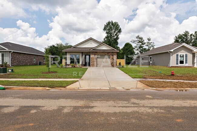Building Photo - 13330 Shea Cir