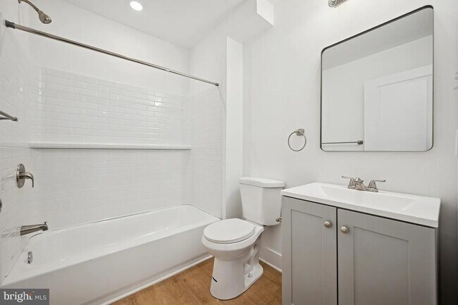 Building Photo - 3413 N 19th St