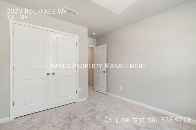 Building Photo - 2020 Rockface Way
