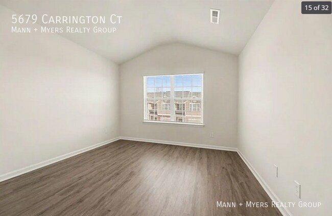 Building Photo - 5679 Carrington Ct