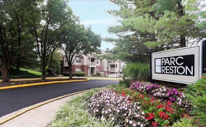Building Photo - 11701 Olde English Dr